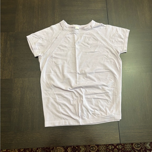 2 DSG Girls' Movement Seamless Short Sleeve T-Shirt bundle - Picture 3 of 4